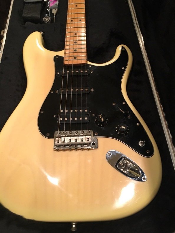 Fender mexico Stratocaster SSH 97年 Fender Mexicoストラト購入/久しぶりのSSH - ユーヒトビア